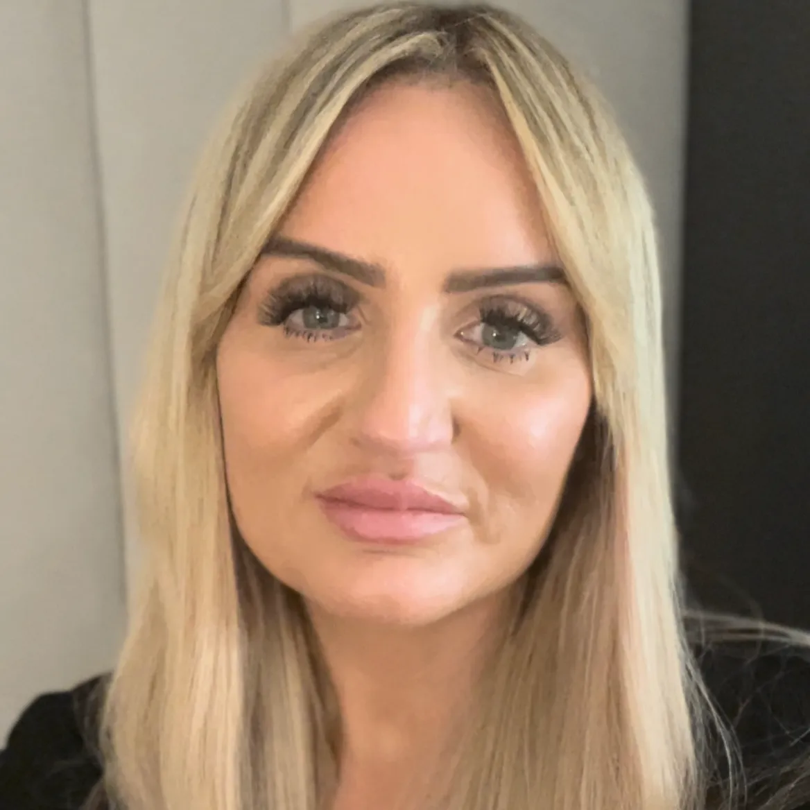 Angie Graham Profile Picture